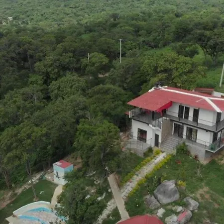 Casa Campo Villa Deya